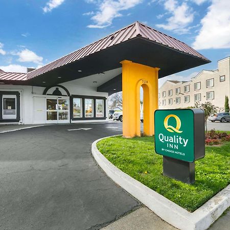 Quality Inn & Suites Sacramento Esterno foto