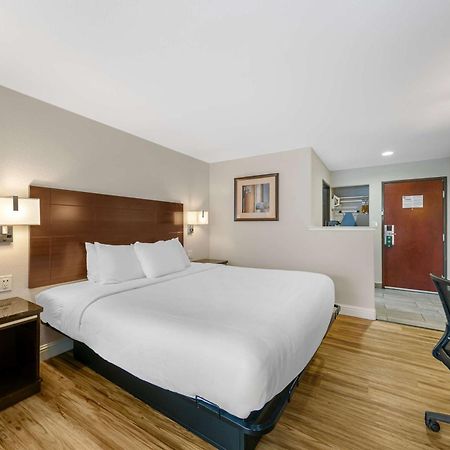 Quality Inn & Suites Sacramento Esterno foto