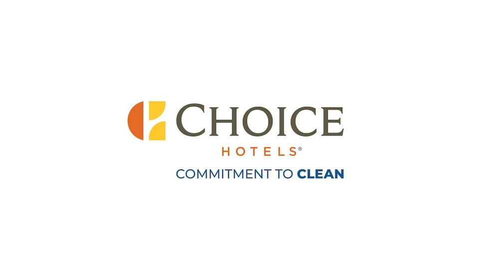 Quality Inn & Suites Sacramento Esterno foto