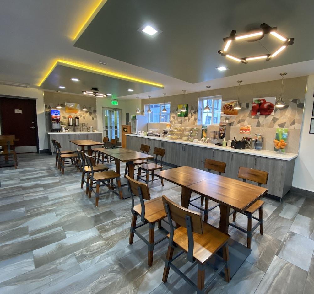 Quality Inn & Suites Sacramento Esterno foto