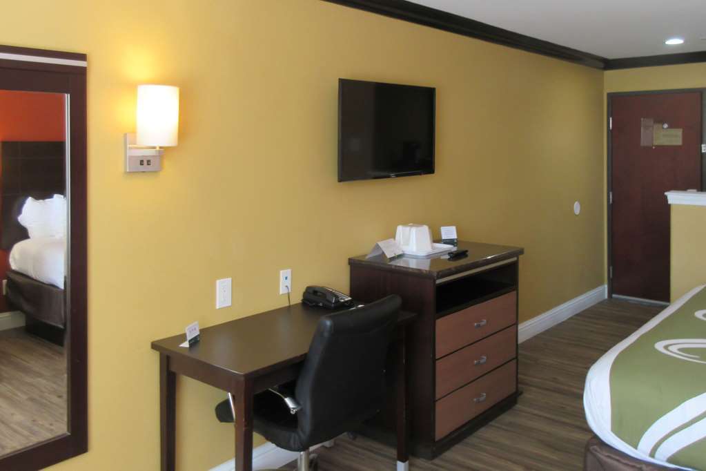 Quality Inn & Suites Sacramento Camera foto